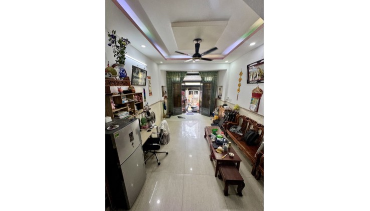 NHÀ 1/ LÊ VĂN QUỚI, HẺM 6M, 63M2, 4 TẦNG 5PN, FULL NỘI THẤT GIÁ NHỈNH 6 TỶ